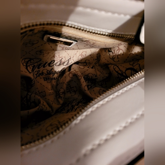 Guess Crosbody bag - Picture 4 of 5